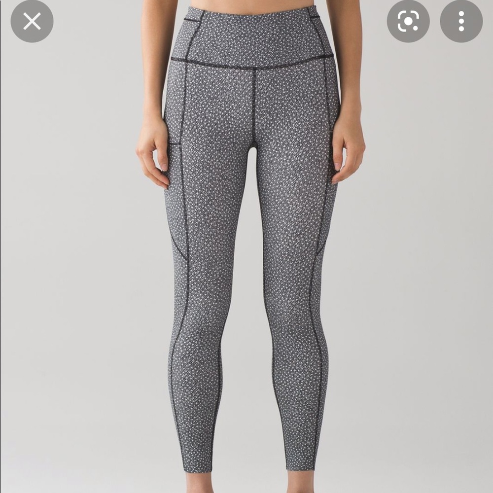 Lululemon fast and free tight frozen fizz